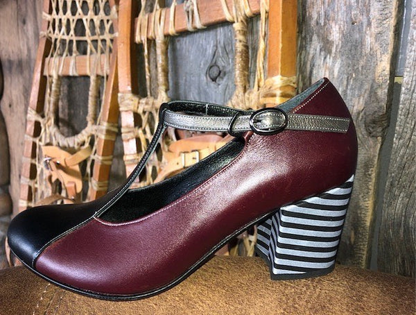 Mai - Burgundy Black