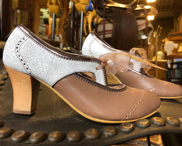 Annie - Warm taupe/distressed white