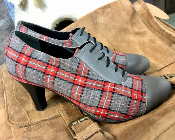Pera - Grey Tartan