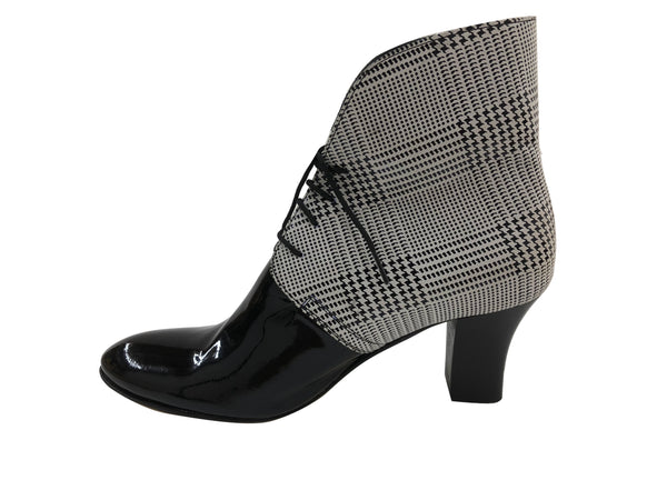 Abby - Checked Black