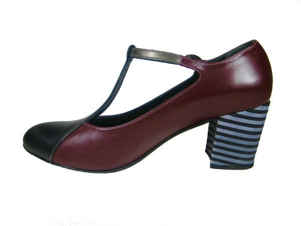 Mai - Burgundy Black