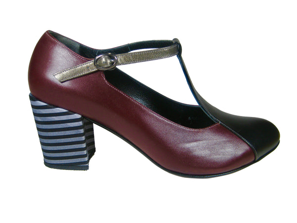 Mai - Burgundy Black